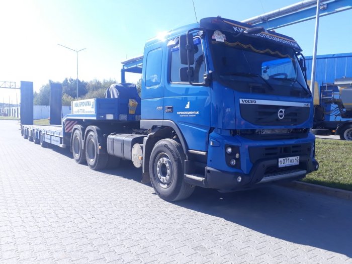 VOLVO полуприцеп низкорамник